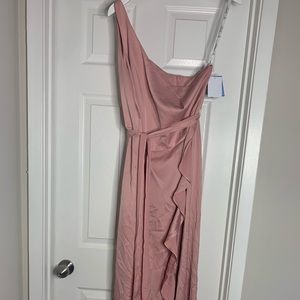 Bridesmaid blush dress size 18 worn once I wear a size 12 in clothing